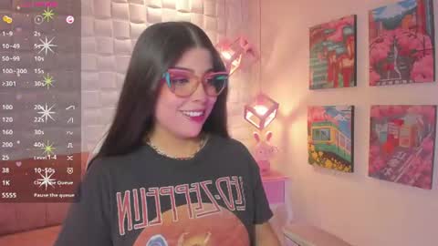 Snapshot of melaniegrayx chatting on 5, 8, 2026 melaniegrayx online show from 5, 8, 2026
