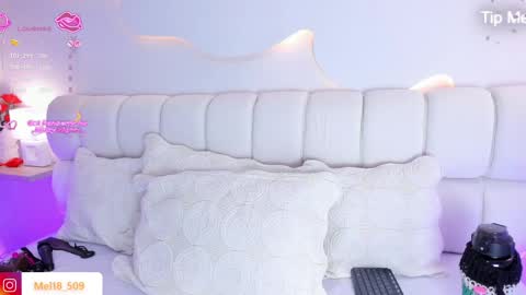 Snapshot of melanieklaus2 chatting on 11, 4, 2026 MELANIE online show from 11, 4, 2026
