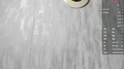 Snapshot of melanierioss_ chatting on 28, 6, 2026 online show from 28, 6, 2026