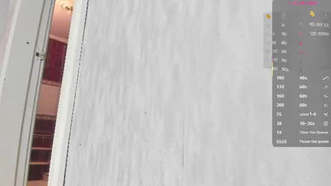 Snapshot of melanierioss_ chatting on 30, 6, 2026 online show from 30, 6, 2026