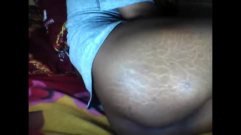 melanih online show from 23, 12, 2025