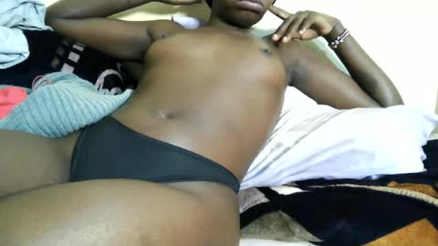 Snapshot of melanin_princess2 chatting on 22, 6, 2026 melanin_princess2 online show from 22, 6, 2026