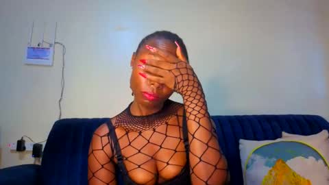 Snapshot of melanin_sassy96 chatting on 11, 5, 2026 bad lil shawry online show from 11, 5, 2026