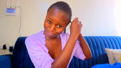 Snapshot of melanin_sassy96 chatting on 16, 5, 2026 bad lil shawry online show from 16, 5, 2026