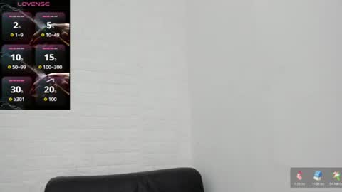 melannie roses online show from 23, 6, 2026