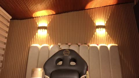 Snapshot of melanny_petite chatting on 13, 4, 2026 melanny_petite online show from 13, 4, 2026