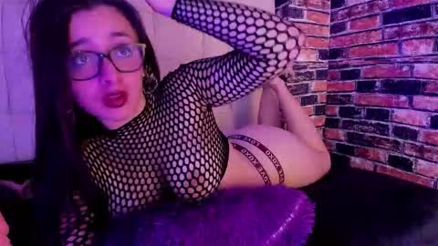 melany303av online show from 8, 3, 2026