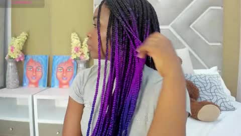 Snapshot of melany_ebonyy chatting on 8, 3, 2025 Melanie online show from 8, 3, 2025