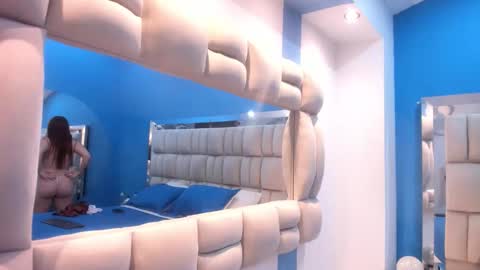 Snapshot of melany_love0 chatting on 19, 5, 2026 Melany online show from 19, 5, 2026