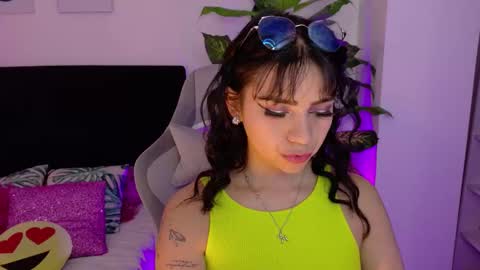 Snapshot of melany_na chatting on 2, 3, 2026 Melany online show from 2, 3, 2026