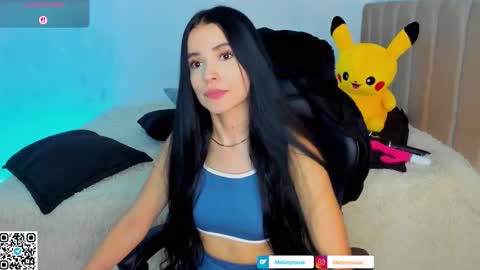 Snapshot of melanyrouse1 chatting on 28, 11, 2025 melanyrouse1 online show from 28, 11, 2025