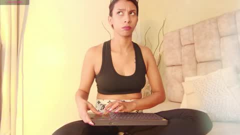 Snapshot of melanystone_ chatting on 27, 4, 2026 Melany online show from 27, 4, 2026