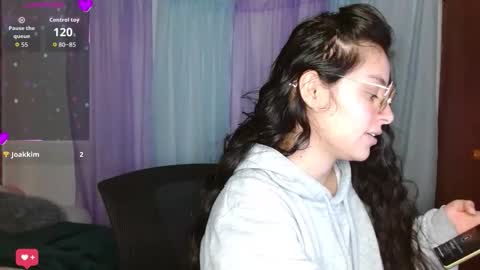 Snapshot of meli_1212 chatting on 14, 9, 2025 meli_1212 online show from 14, 9, 2025