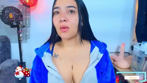    Independent model online show from 10, 1, 2026