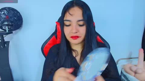    Independent model online show from 21, 2, 2026