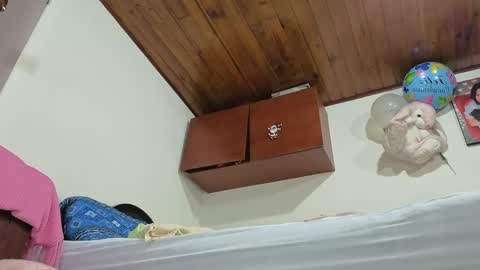 Snapshot of melihotxxx chatting on 20, 4, 2026 melihotxxx online show from 20, 4, 2026