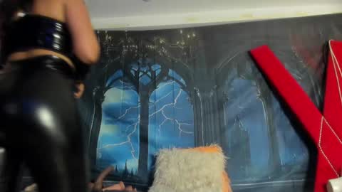Snapshot of meliizaqueen_ chatting on 12, 6, 2026 Meliza online show from 12, 6, 2026