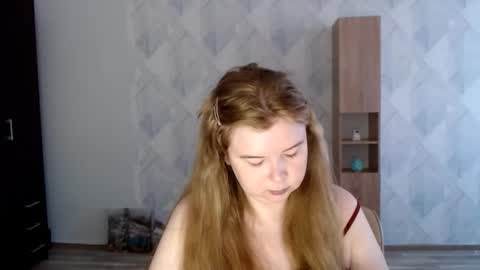 Snapshot of melina_beauty chatting on 15, 9, 2025 Melina online show from 15, 9, 2025