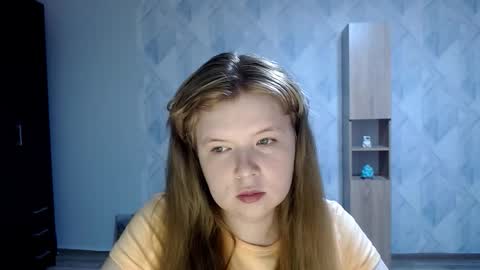 Snapshot of melina_beauty chatting on 23, 9, 2025 Melina online show from 23, 9, 2025