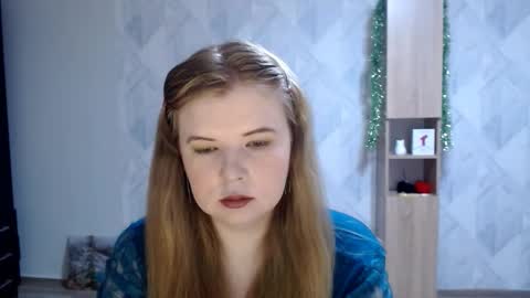 Snapshot of melina_beauty chatting on 15, 12, 2025 Melina online show from 15, 12, 2025