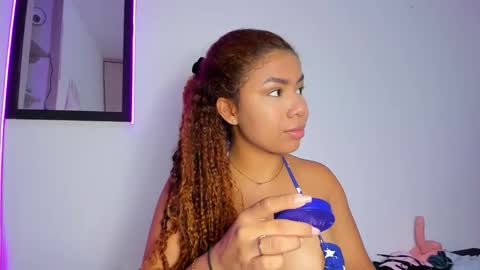 Snapshot of melinamartins chatting on 16, 3, 2026 M E L I N A online show from 16, 3, 2026