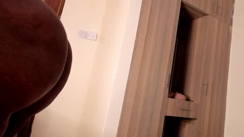 Snapshot of melinda_rosy chatting on 10, 12, 2024 rose online show from 10, 12, 2024