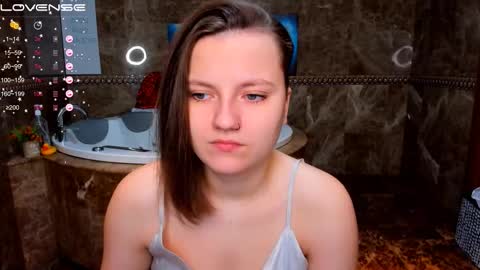 Melinda online show from 14, 12, 2025