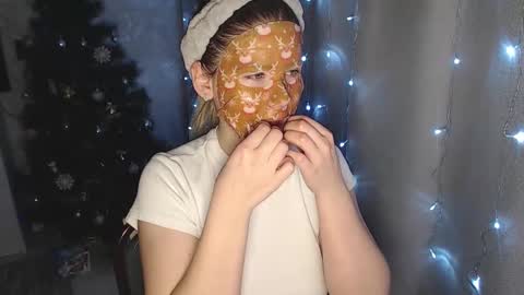 Snapshot of melissa__ray chatting on 29, 12, 2024 Melissa Ray online show from 29, 12, 2024