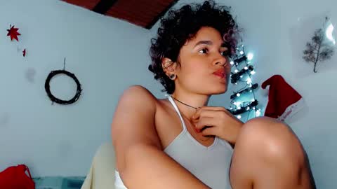 Snapshot of melissa_and_carol chatting on 17, 12, 2024 Carol - Dany online show from 17, 12, 2024