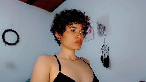 Snapshot of melissa_and_carol chatting on 29, 1, 2025 Carol - Dany online show from 29, 1, 2025