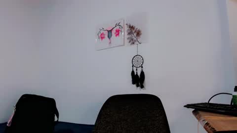 Snapshot of melissa_and_carol chatting on 5, 2, 2025 Carol - Dany online show from 5, 2, 2025