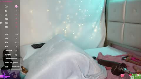 melissa_luu online show from 9, 3, 2025