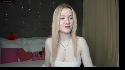 melissa_moooree online show from 29, 10, 2025