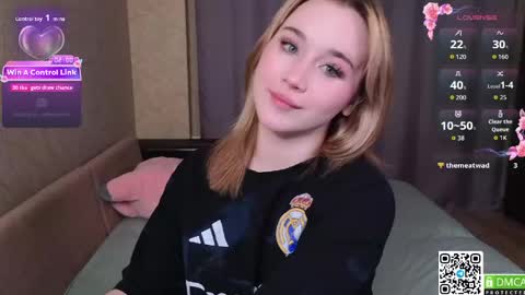 Snapshot of melissa_sensual_ chatting on 13, 4, 2026 Melissa. For u just Mila im a non nude model online show from 13, 4, 2026