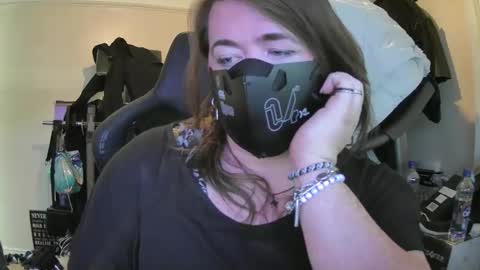 Snapshot of melissa_thorn chatting on 22, 10, 2025 melissa_thorn online show from 22, 10, 2025