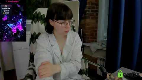 Snapshot of melissa_wells chatting on 2, 7, 2026 Melissa online show from 2, 7, 2026