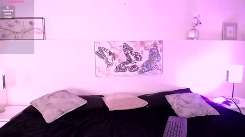 Snapshot of melissaa_bloom chatting on 3, 7, 2026 Melissa online show from 3, 7, 2026