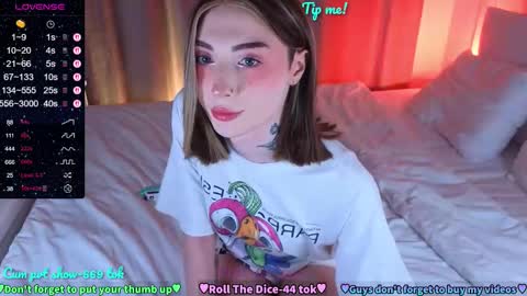 Snapshot of melissaober chatting on 27, 3, 2026 Melissa or abbreviated Mel or Lis online show from 27, 3, 2026