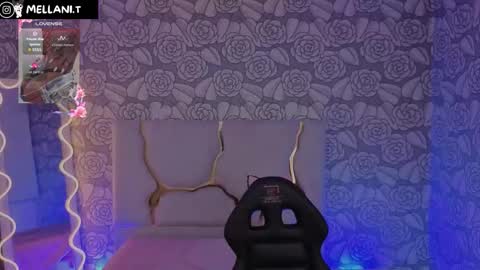 Snapshot of mellani_tay chatting on 21, 9, 2025 Mellani  online show from 21, 9, 2025