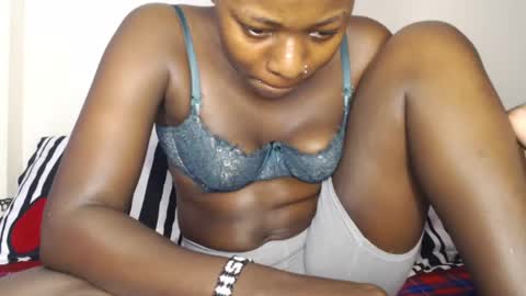 Snapshot of mellanin_pretty_ chatting on 3, 1, 2025 . online show from 3, 1, 2025