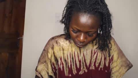 Snapshot of mellanin_pretty_ chatting on 11, 3, 2026 . online show from 11, 3, 2026