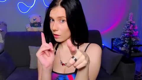 Snapshot of mellhyees chatting on 11, 1, 2026 mellhyees online show from 11, 1, 2026