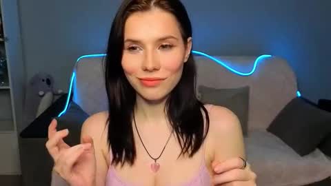 Snapshot of mellhyees chatting on 27, 2, 2026 mellhyees online show from 27, 2, 2026