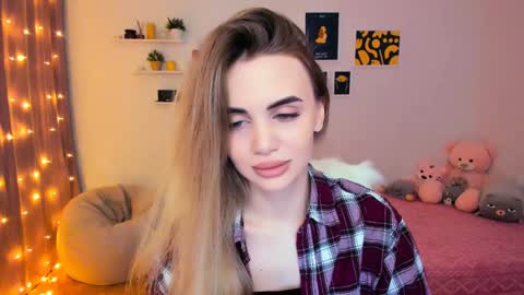 Snapshot of mellifluoustess chatting on 17, 1, 2025 Tessa online show from 17, 1, 2025