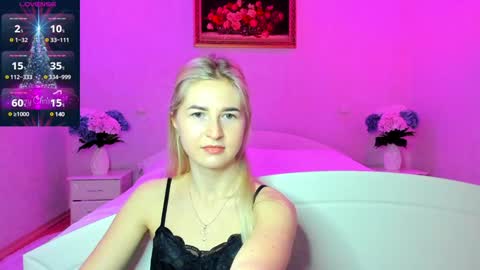 Snapshot of mellina_tey chatting on 11, 12, 2024 Mellina online show from 11, 12, 2024