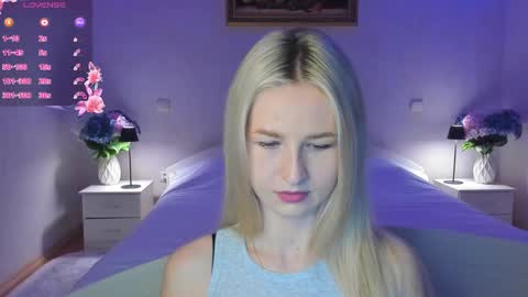 Snapshot of mellina_tey chatting on 14, 1, 2026 Mellina online show from 14, 1, 2026