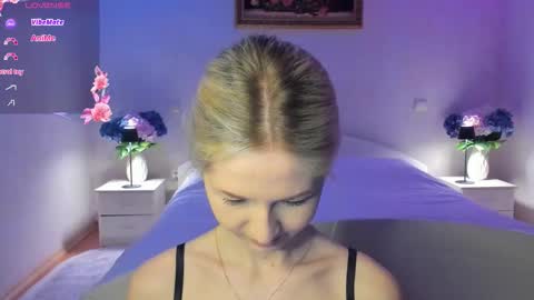 Snapshot of mellina_tey chatting on 23, 2, 2026 Mellina online show from 23, 2, 2026