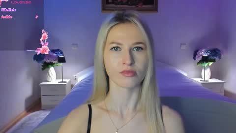 Snapshot of mellina_tey chatting on 28, 2, 2026 Mellina online show from 28, 2, 2026