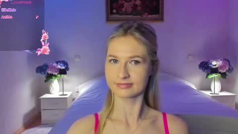 Snapshot of mellina_tey chatting on 15, 3, 2026 Mellina online show from 15, 3, 2026