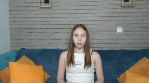 Snapshot of mellingi chatting on 9, 10, 2025 mellingi online show from 9, 10, 2025